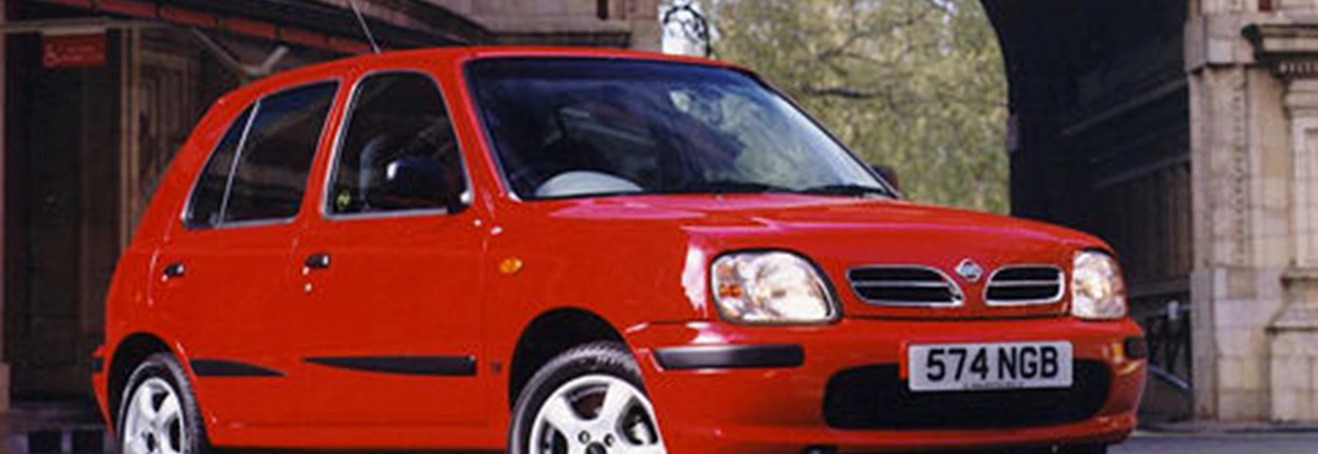 Nissan Micra 1.4 SE+ CVT (2000)